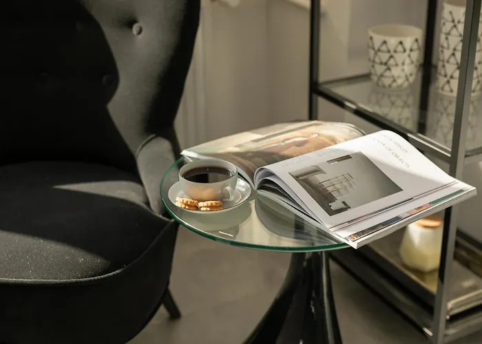 Plac Grzybowski Near Metro Swietokrzyska By Renters Apartment Warsaw