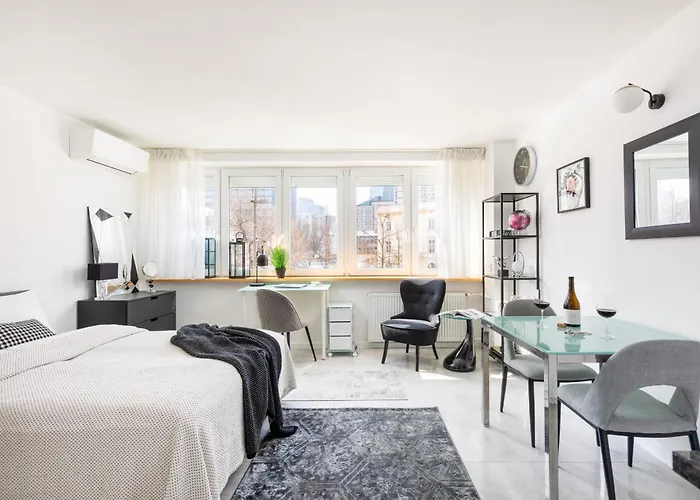 Plac Grzybowski Near Metro Swietokrzyska By Renters Apartment *